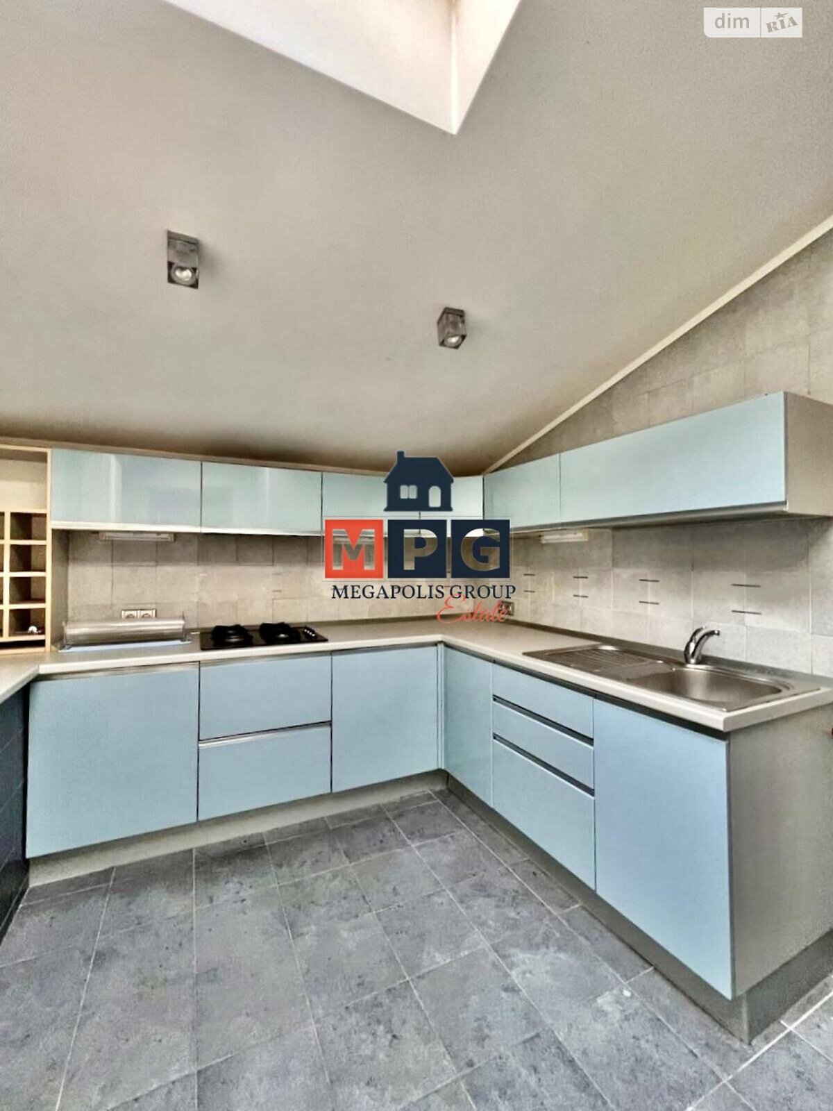 Оренда офісного приміщення в Харкові, Пушкінська вулиця, приміщень - 1, поверх - 3 фото 1 Оренда офісного приміщення в Харкові, Пушкінська вулиця, приміщень - 1, поверх - 3 фото 1