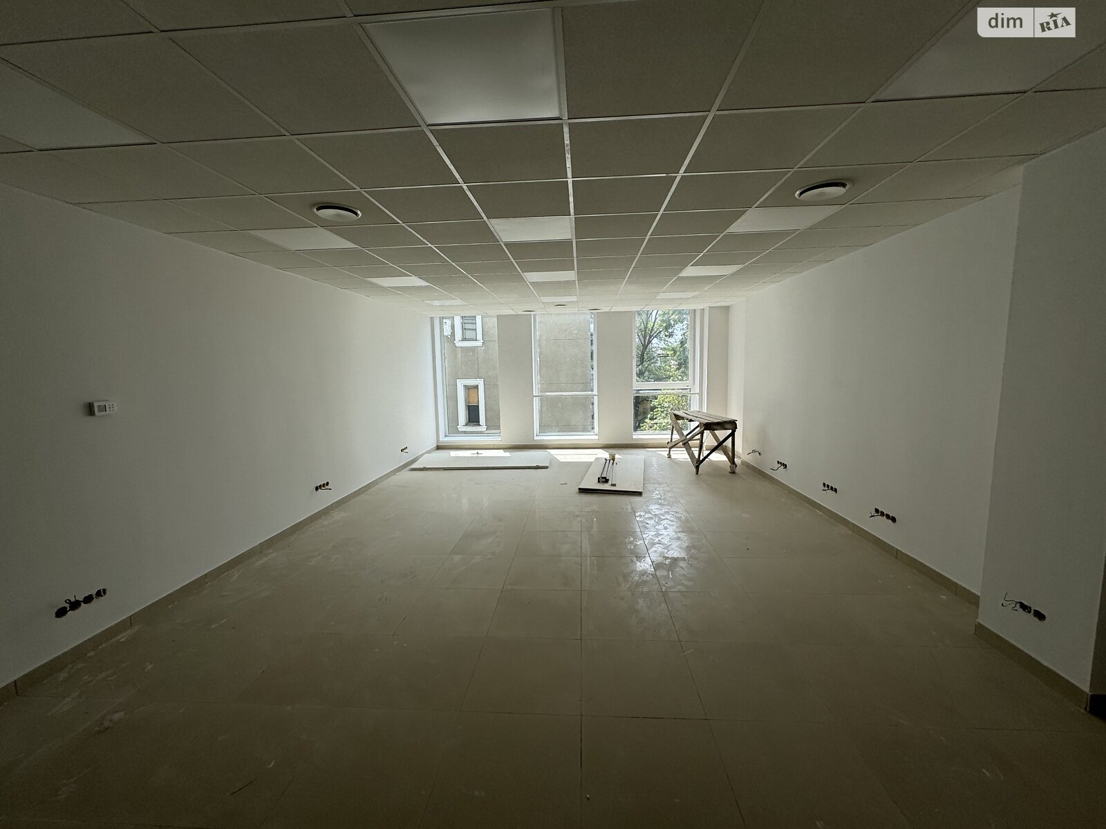 Аренда офисного помещения в Харькове, Сумская улица 102, помещений -, этаж - 4 фото 1 Аренда офисного помещения в Харькове, Сумская улица 102, помещений -, этаж - 4 фото 1