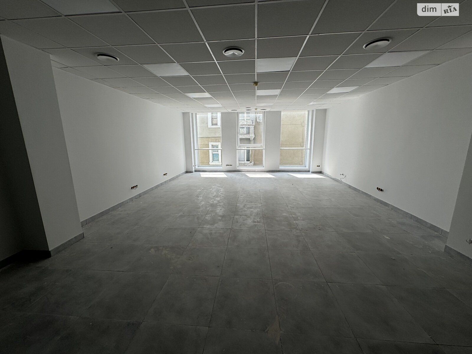 Аренда офисного помещения в Харькове, Сумская улица 102, помещений -, этаж - 4 фото 1 Аренда офисного помещения в Харькове, Сумская улица 102, помещений -, этаж - 4 фото 1
