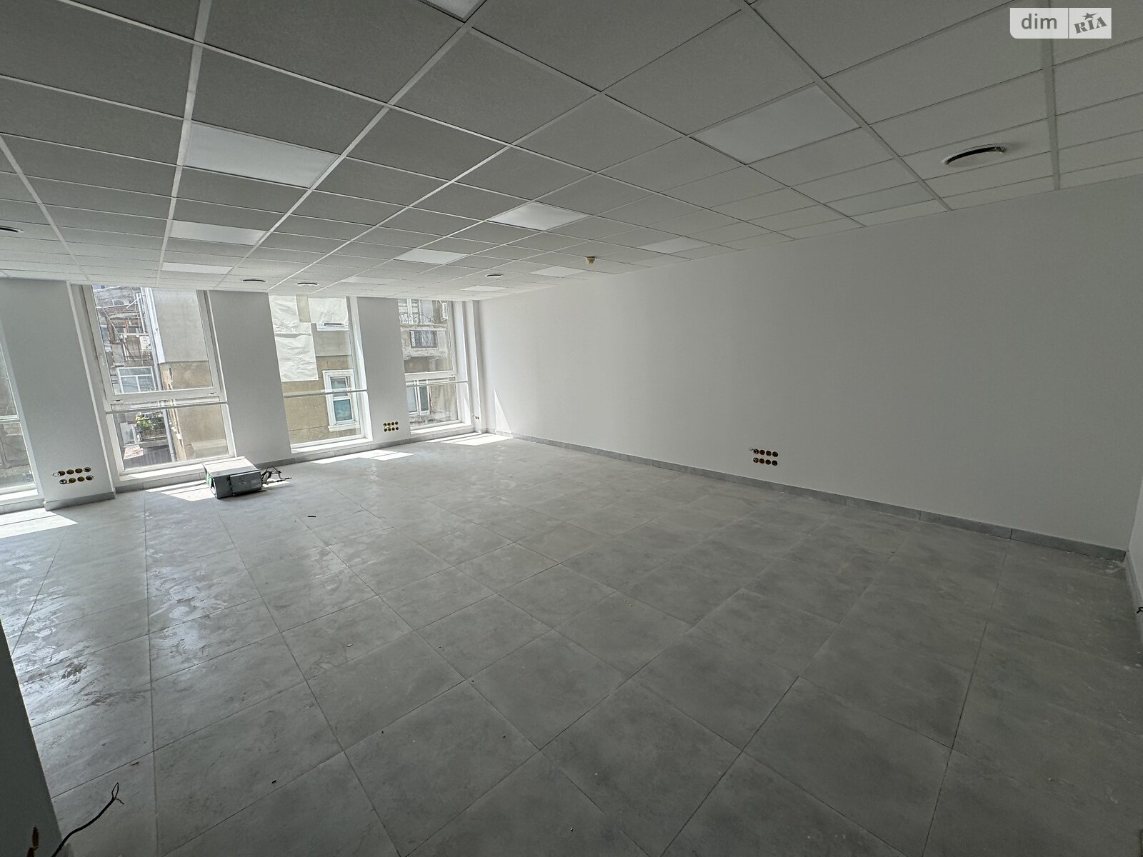 Аренда офисного помещения в Харькове, Сумская улица 102, помещений -, этаж - 4 фото 1 Аренда офисного помещения в Харькове, Сумская улица 102, помещений -, этаж - 4 фото 1
