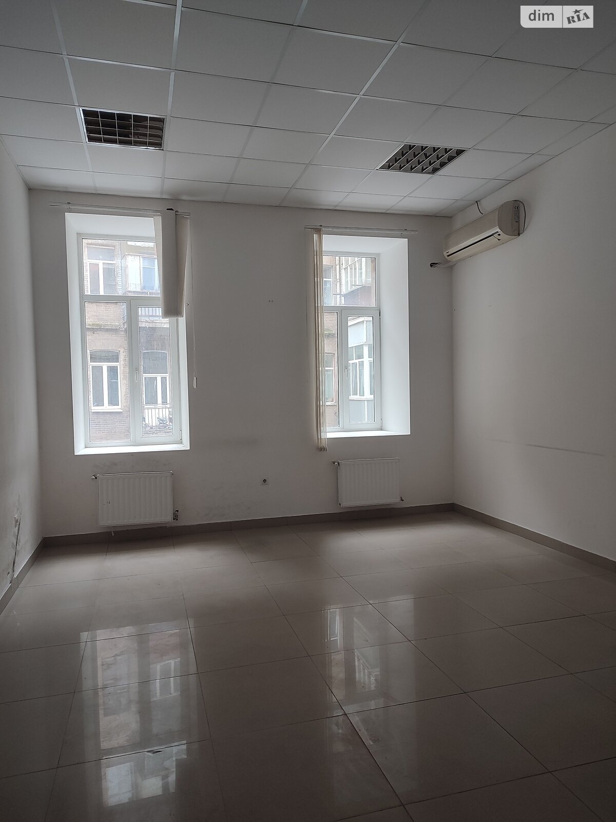 Аренда офисного помещения в Харькове, Полтавский Шлях улица 31, помещений - 1, этаж - 2 фото 1