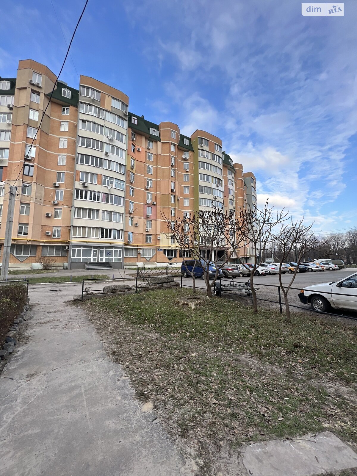 Аренда офисного помещения в Харькове, Героев Небесной Сотни майд. 14/1, помещений - 1, этаж - 1 фото 1