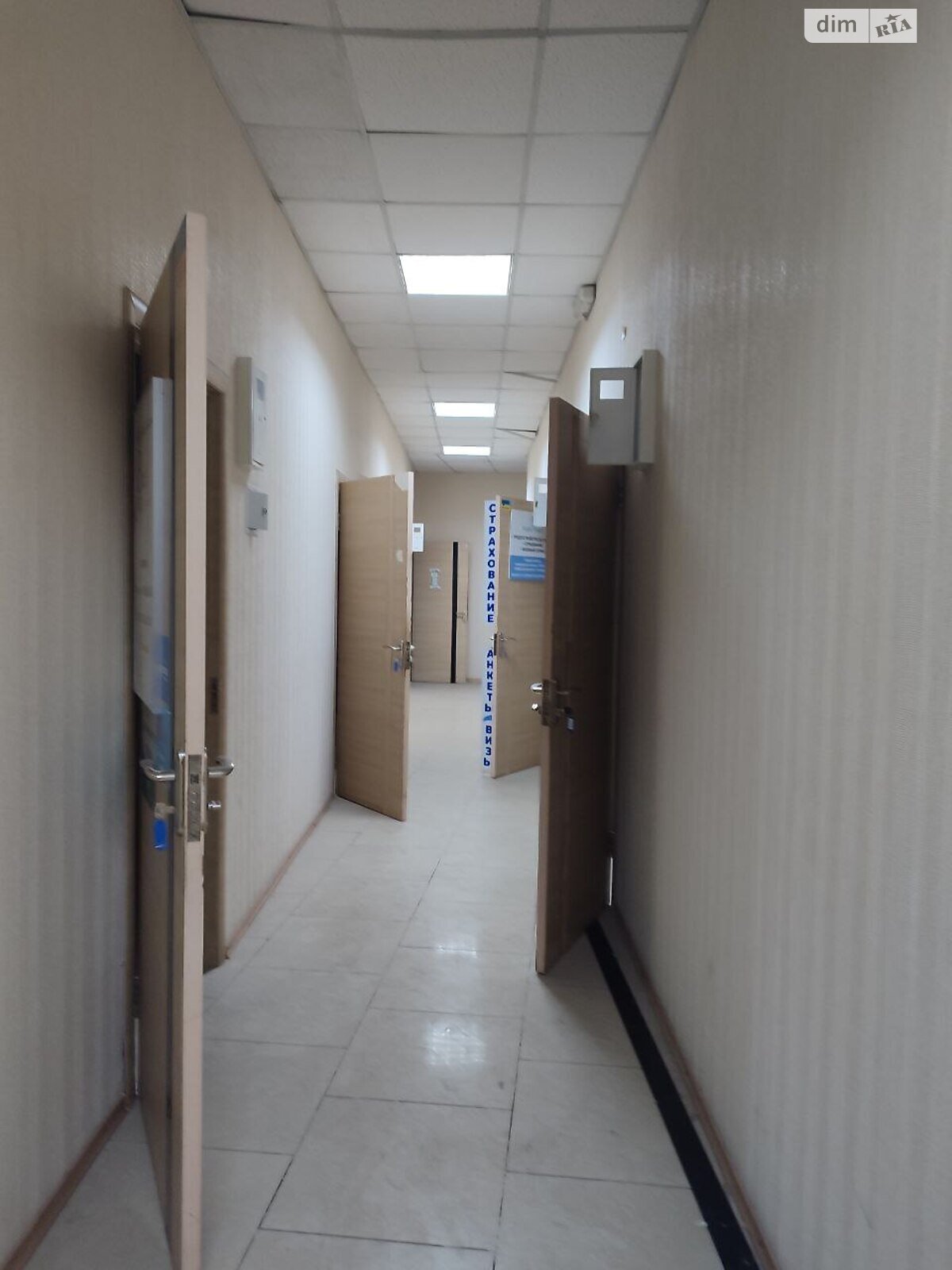 Оренда офісного приміщення в Харкові, Гімназійна (Червоношкільна) набережна 18А, приміщень - 12, поверх - 3 фото 1 Оренда офісного приміщення в Харкові, Гімназійна (Червоношкільна) набережна 18А, приміщень - 12, поверх - 3 фото 1