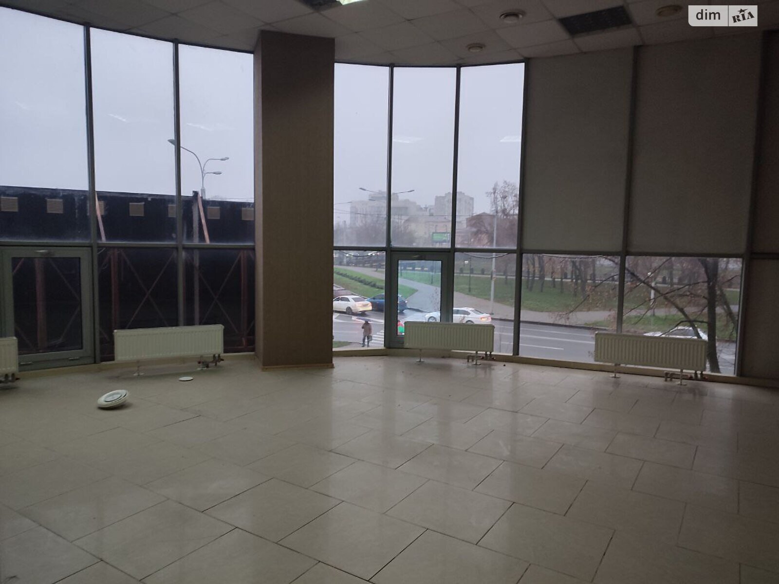 Оренда офісного приміщення в Харкові, Гімназійна (Червоношкільна) набережна 18А, приміщень - 12, поверх - 3 фото 1 Оренда офісного приміщення в Харкові, Гімназійна (Червоношкільна) набережна 18А, приміщень - 12, поверх - 3 фото 1