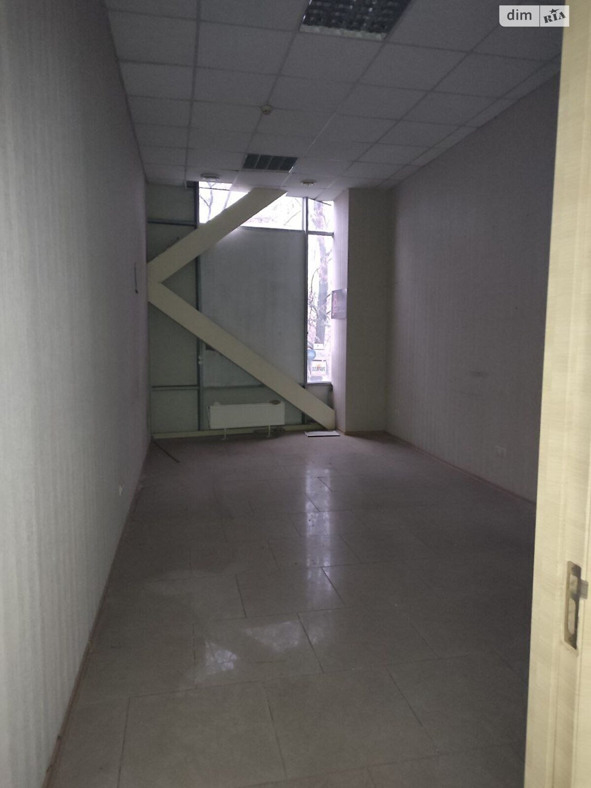 Оренда офісного приміщення в Харкові, Гімназійна (Червоношкільна) набережна 18А, приміщень - 12, поверх - 3 фото 1 Оренда офісного приміщення в Харкові, Гімназійна (Червоношкільна) набережна 18А, приміщень - 12, поверх - 3 фото 1