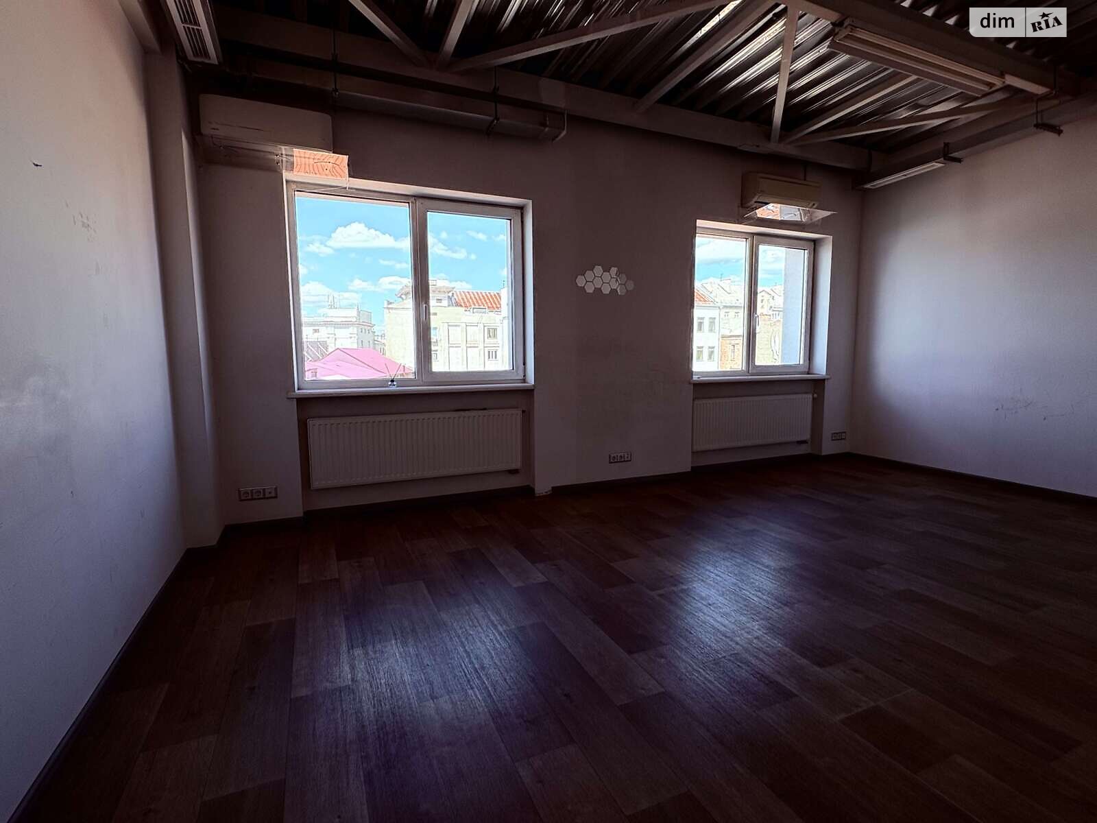 Аренда офисного помещения в Харькове, Кооперативная улица 1А, помещений - 3, этаж - 2 фото 1