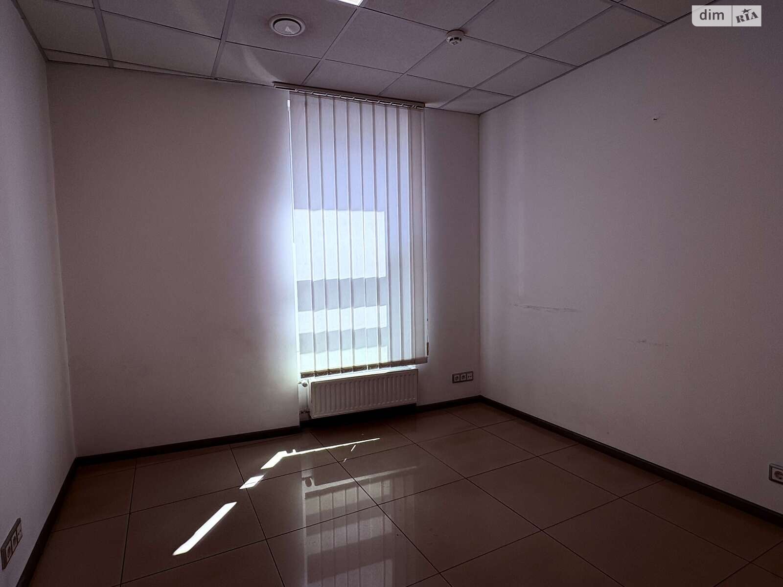 Аренда офисного помещения в Харькове, Кооперативная улица 1А, помещений - 3, этаж - 2 фото 1