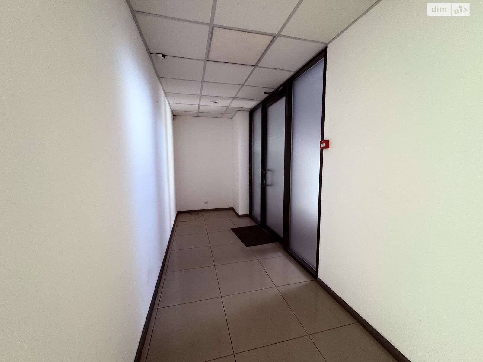 Аренда офисного помещения в Харькове, Кооперативная улица 1А, помещений - 3, этаж - 2 фото 1