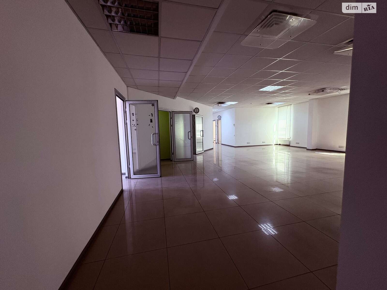 Аренда офисного помещения в Харькове, Кооперативная улица 1А, помещений - 3, этаж - 2 фото 1