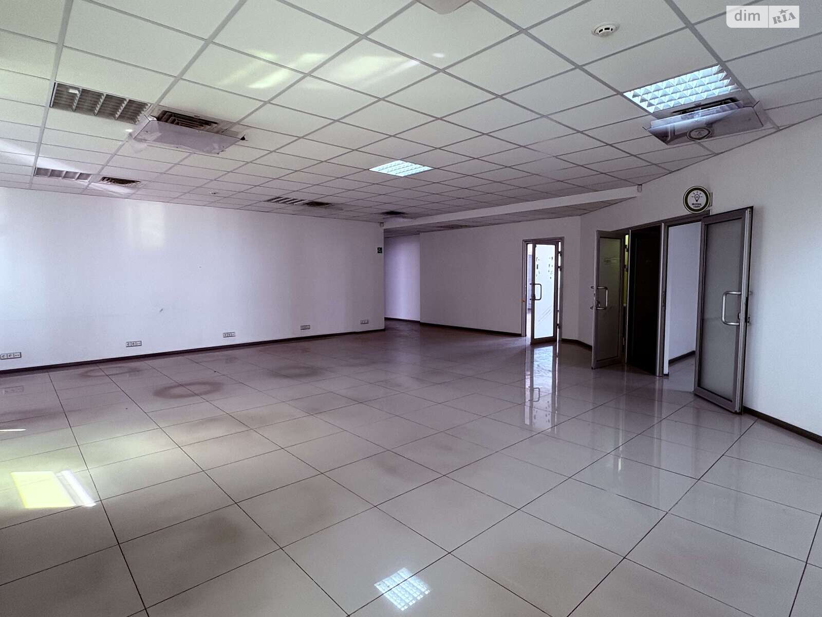 Аренда офисного помещения в Харькове, Кооперативная улица 1А, помещений - 3, этаж - 2 фото 1