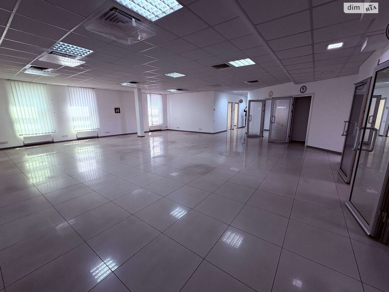Аренда офисного помещения в Харькове, Кооперативная улица 1А, помещений - 3, этаж - 2 фото 1