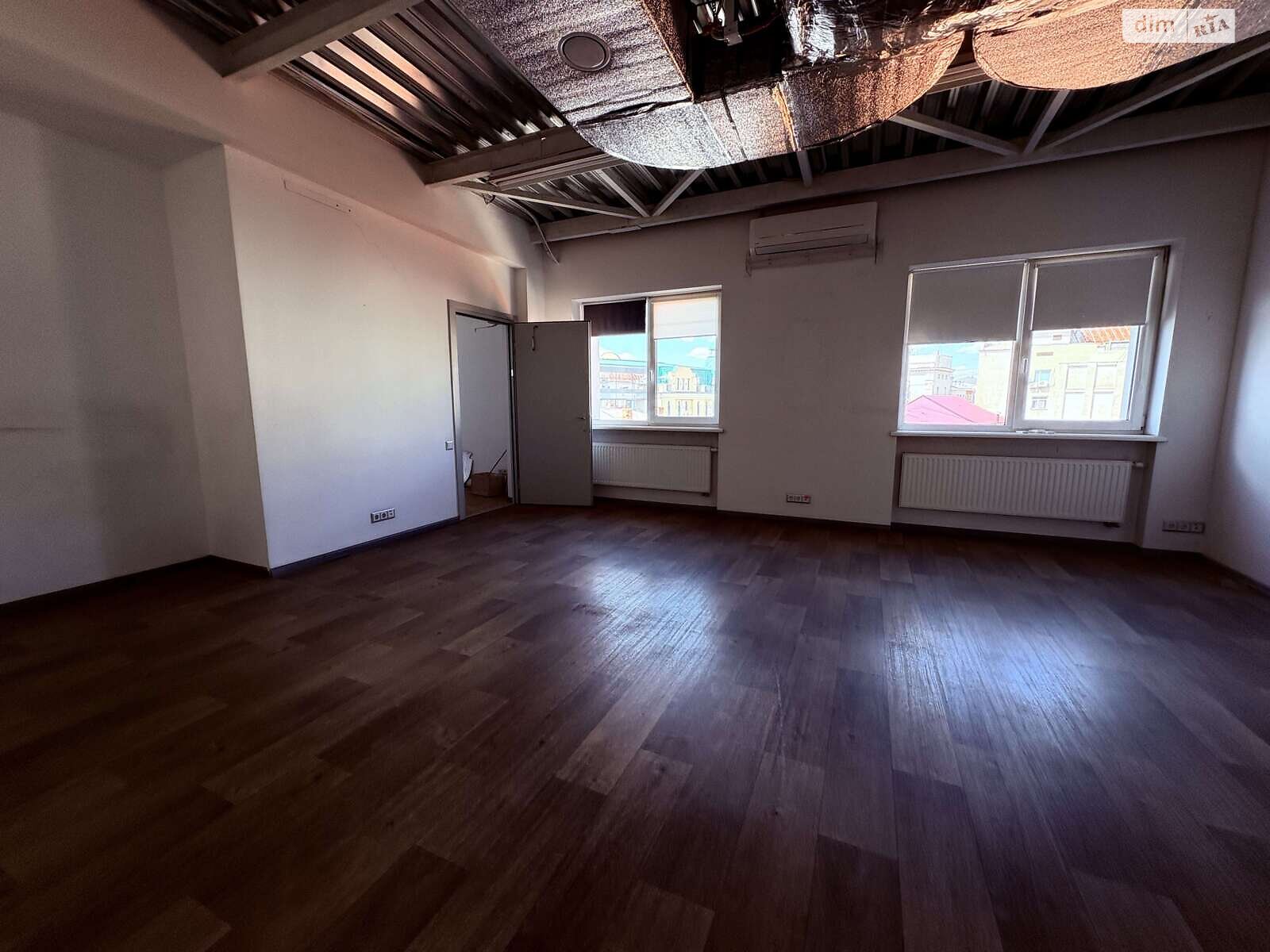 Аренда офисного помещения в Харькове, Кооперативная улица 1А, помещений - 3, этаж - 2 фото 1