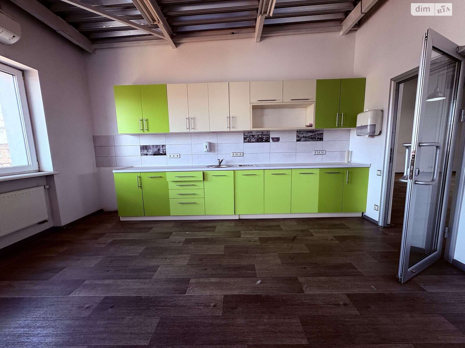 Аренда офисного помещения в Харькове, Кооперативная улица 1А, помещений - 3, этаж - 2 фото 1