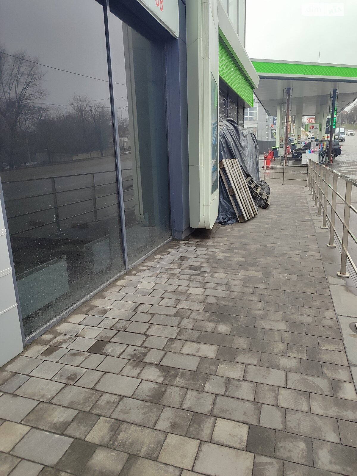 Аренда офисного помещения в Харькове, Полтавский Шлях улица 79, помещений - 5, этаж - 1 фото 1 Аренда офисного помещения в Харькове, Полтавский Шлях улица 79, помещений - 5, этаж - 1 фото 1