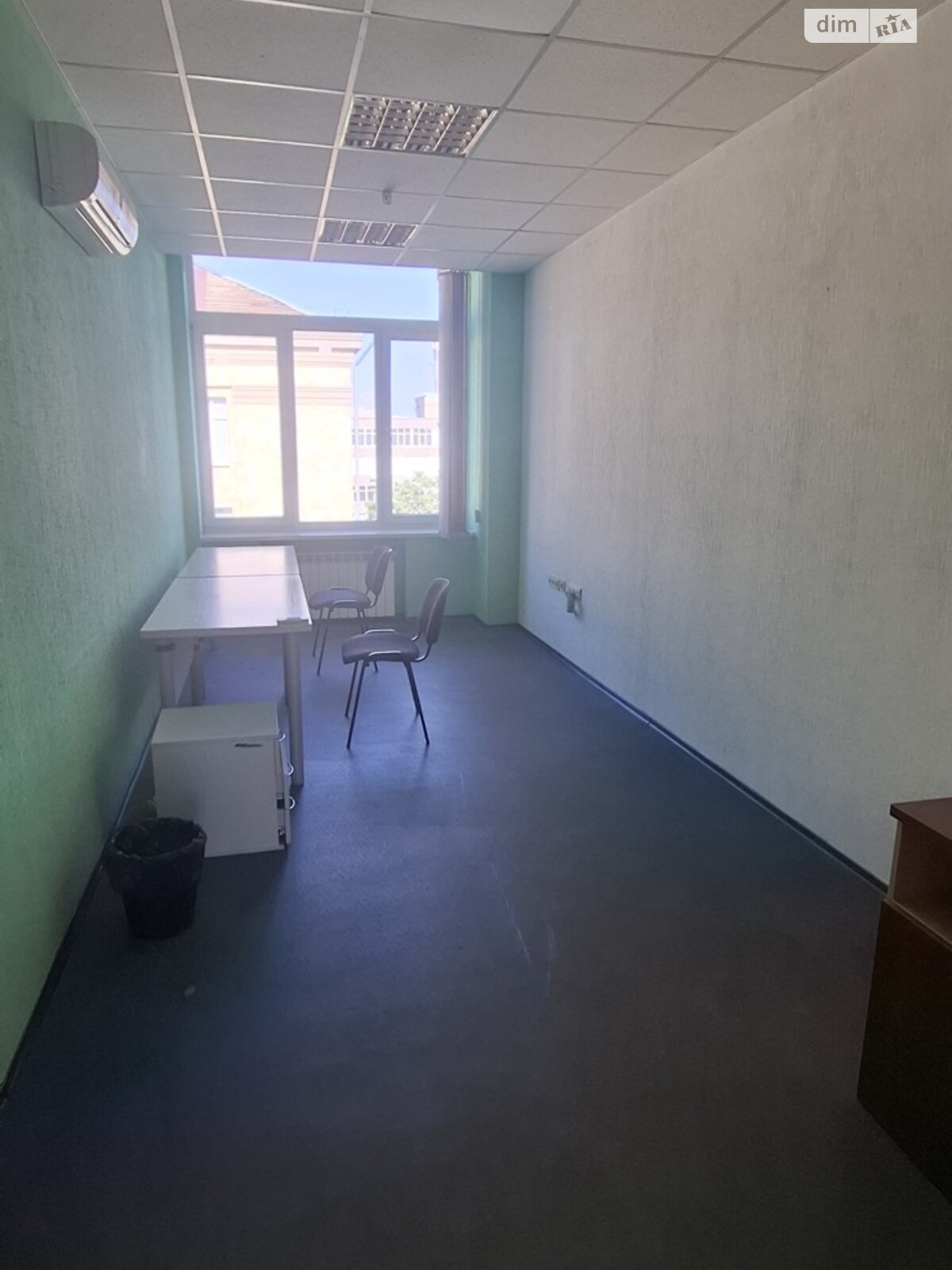 Аренда офисного помещения в Харькове, Науки проспект 56, помещений - 1, этаж - 5 фото 1 Аренда офисного помещения в Харькове, Науки проспект 56, помещений - 1, этаж - 5 фото 1