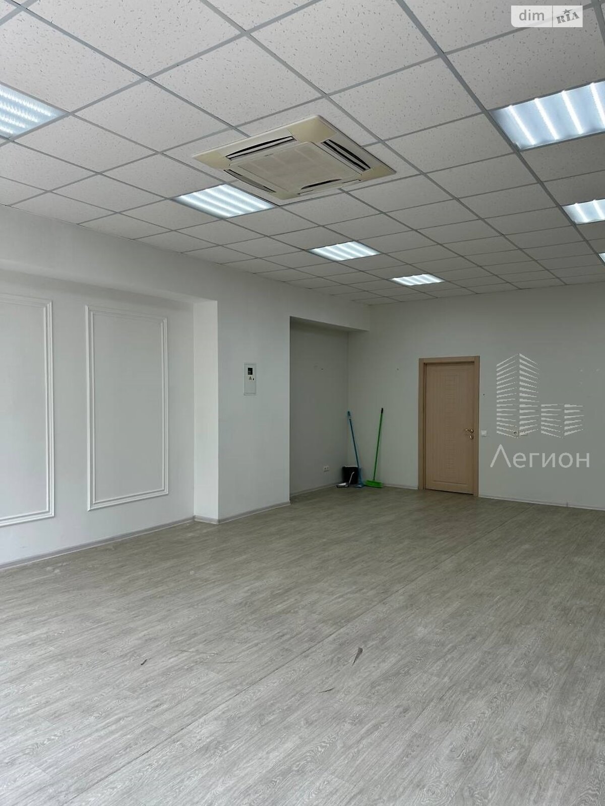 Аренда офисного помещения в Харькове, Серповая улица, помещений - 1, этаж - 2 фото 1 Аренда офисного помещения в Харькове, Серповая улица, помещений - 1, этаж - 2 фото 1