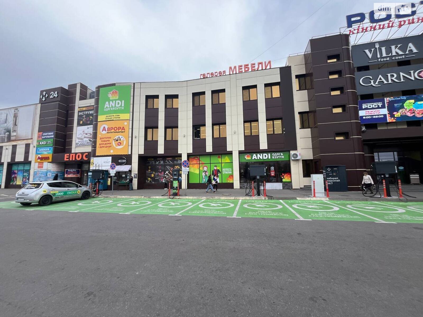 Аренда офисного помещения в Харькове, Защитников Украины 2, помещений - 10, этаж - 2 фото 1 Аренда офисного помещения в Харькове, Защитников Украины 2, помещений - 10, этаж - 2 фото 1