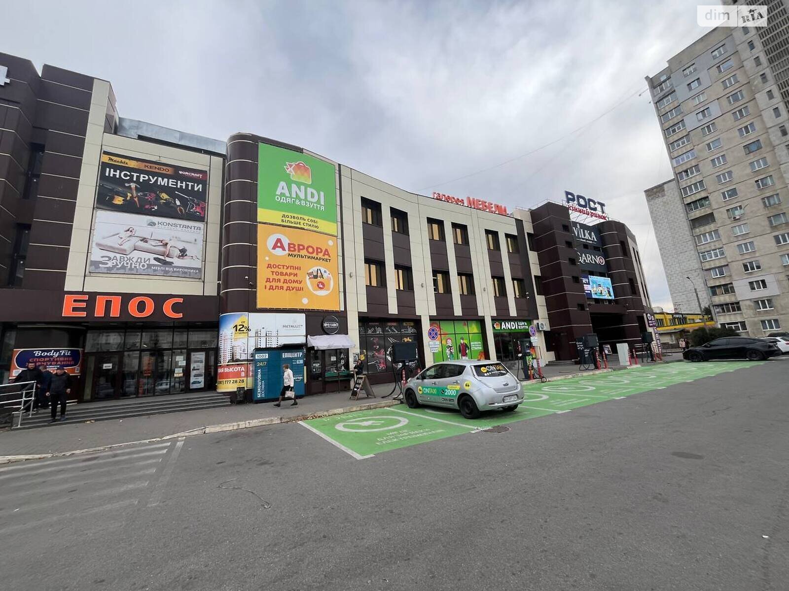 Аренда офисного помещения в Харькове, Защитников Украины 2, помещений - 10, этаж - 2 фото 1 Аренда офисного помещения в Харькове, Защитников Украины 2, помещений - 10, этаж - 2 фото 1