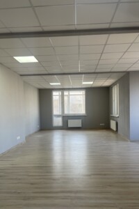Аренда офисного помещения в Харькове, Николаевская (Короленко) улица 23, помещений - 1, этаж - 2 фото 2