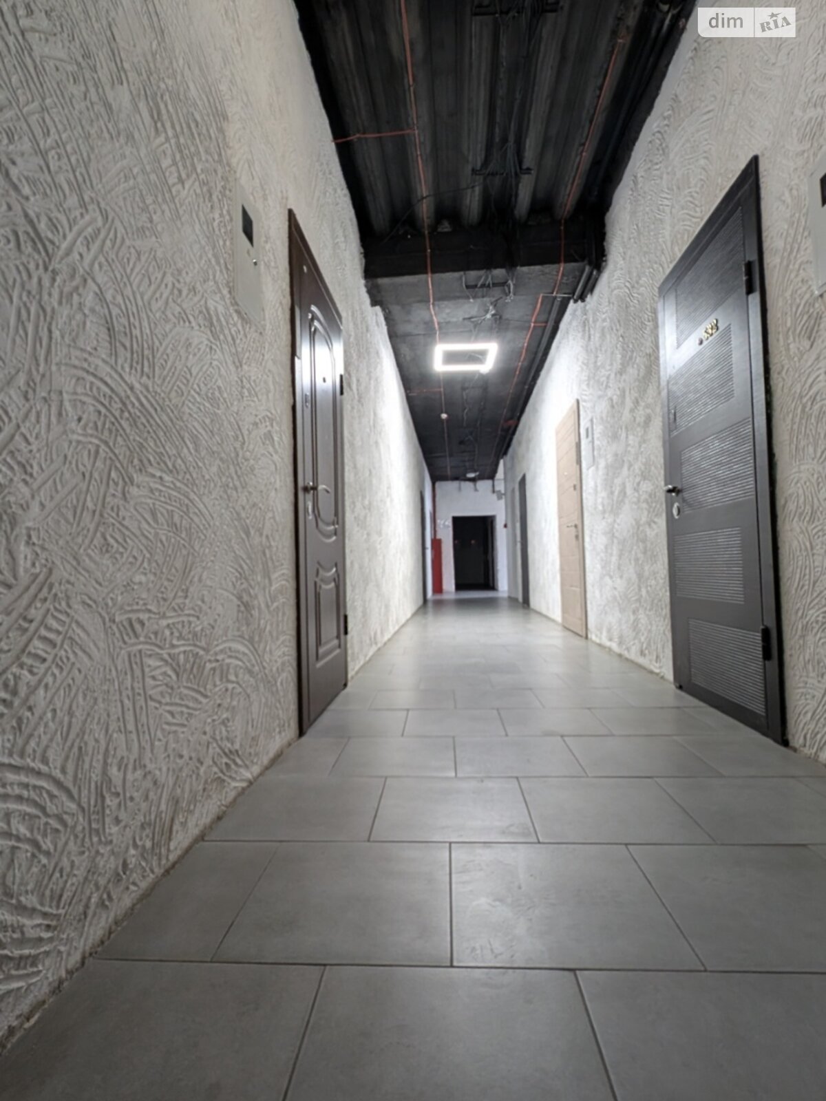 Оренда офісного приміщення в Хмельницькому, Проскурівська вулиця 74А, приміщень - 1, поверх - 5 фото 1