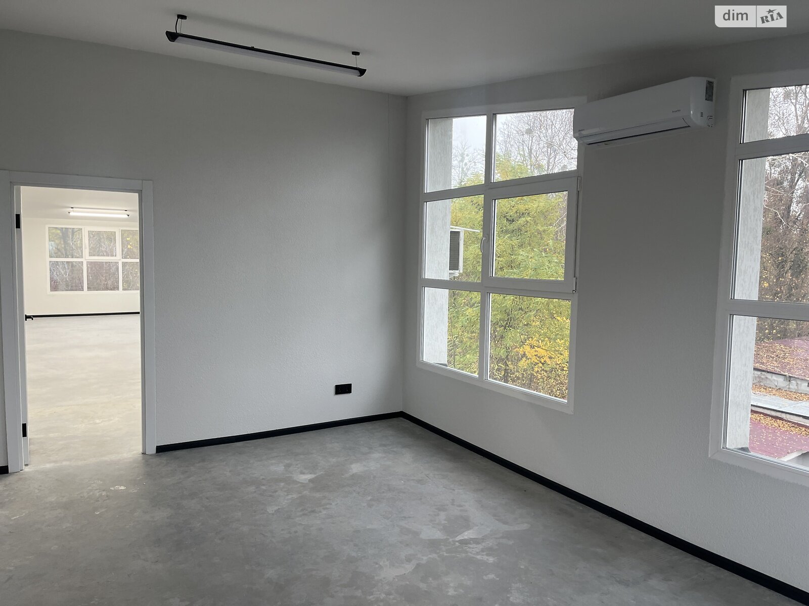 Оренда офісного приміщення в Хмельницькому, Князя Святослава Хороброго (Толстого Льва) вулиця 5, приміщень - 2, поверх - 3 фото 1 Оренда офісного приміщення в Хмельницькому, Князя Святослава Хороброго (Толстого Льва) вулиця 5, приміщень - 2, поверх - 3 фото 1