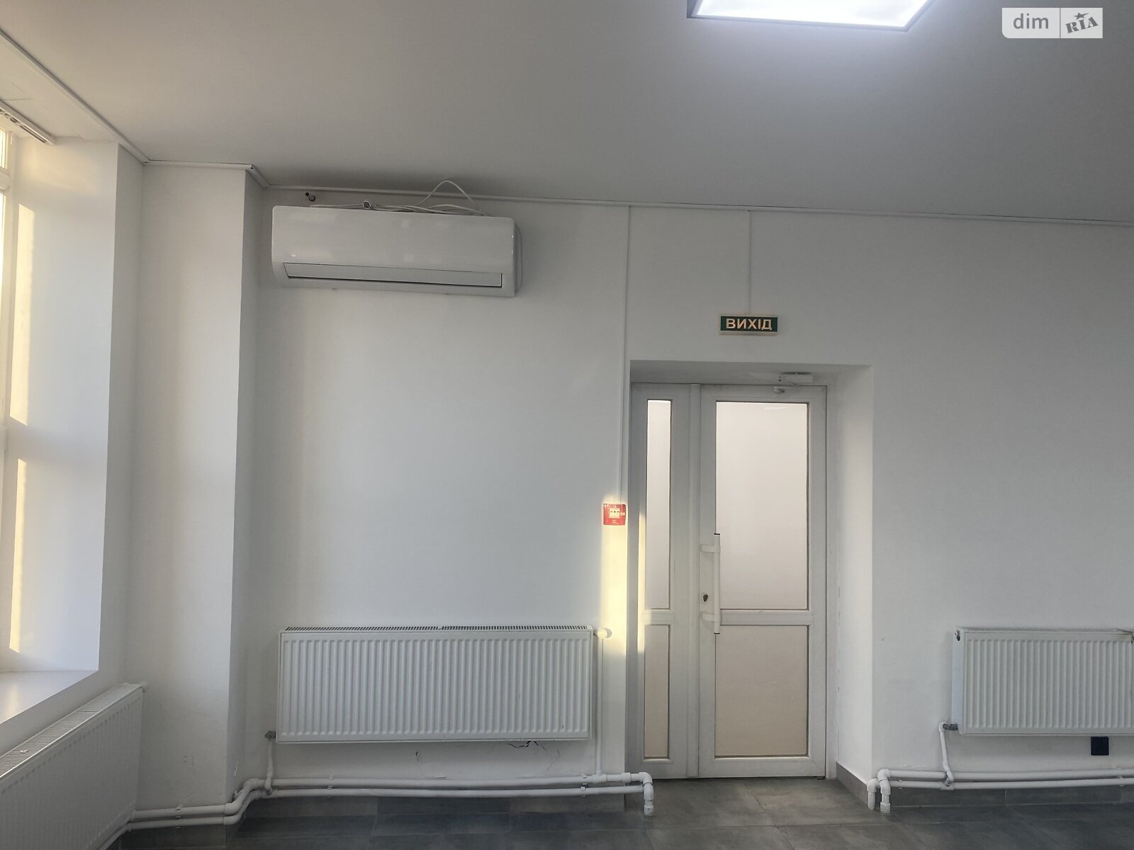 Оренда офісного приміщення в Хмельницькому, Князя Святослава Хороброго (Толстого Льва) вулиця 5, приміщень - 1, поверх - 1 фото 1 Оренда офісного приміщення в Хмельницькому, Князя Святослава Хороброго (Толстого Льва) вулиця 5, приміщень - 1, поверх - 1 фото 1