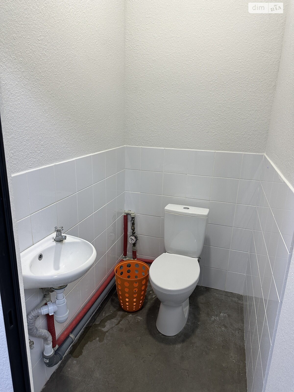 Аренда офисного помещения в Хмельницком, Князя Святослава Храброго (Толстого Льва) улица 5, помещений - 2, этаж - 2 фото 1