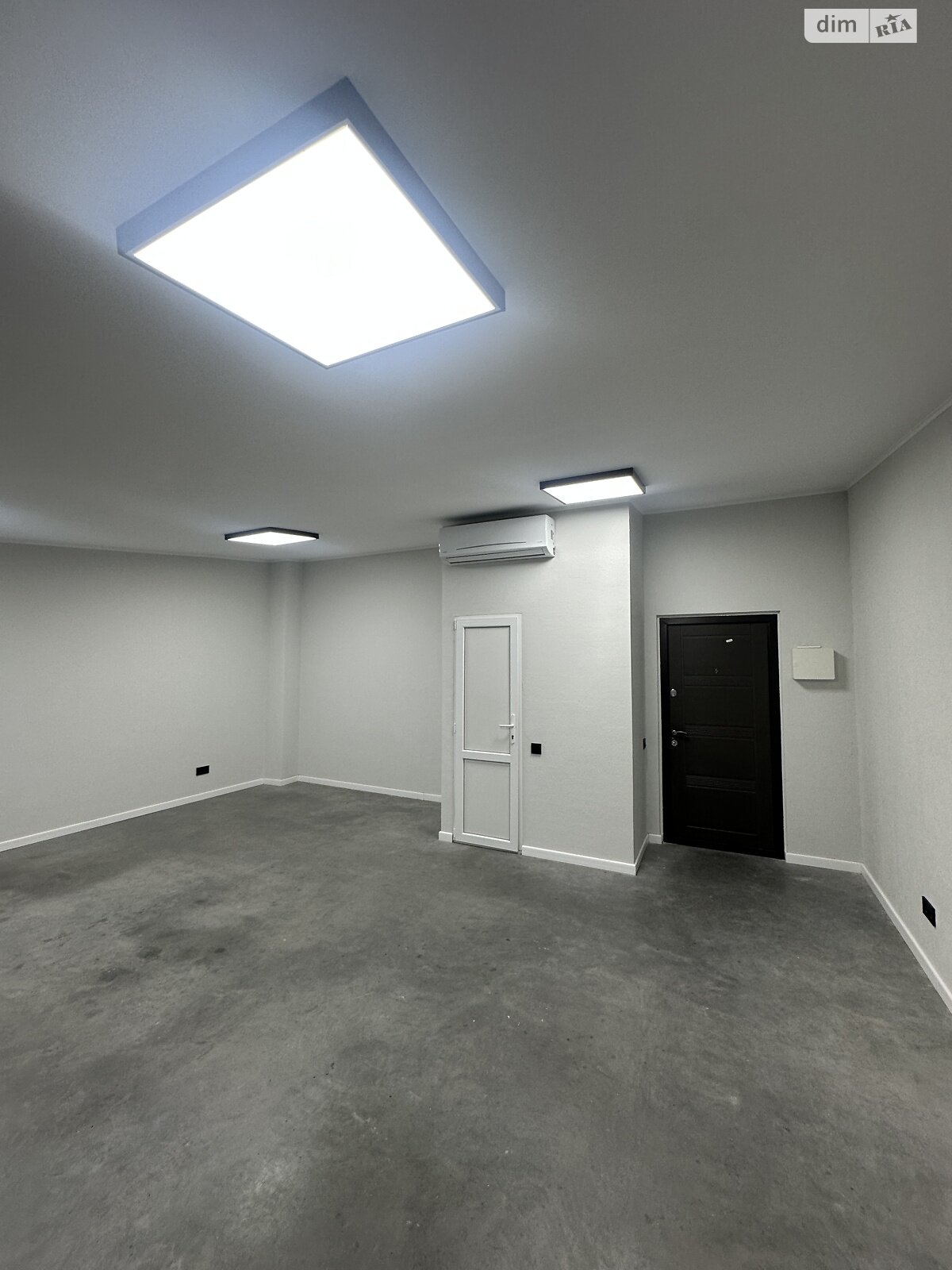 Аренда офисного помещения в Хмельницком, Князя Святослава Храброго (Толстого Льва) улица 5, помещений -, этаж - 3 фото 1 Аренда офисного помещения в Хмельницком, Князя Святослава Храброго (Толстого Льва) улица 5, помещений -, этаж - 3 фото 1