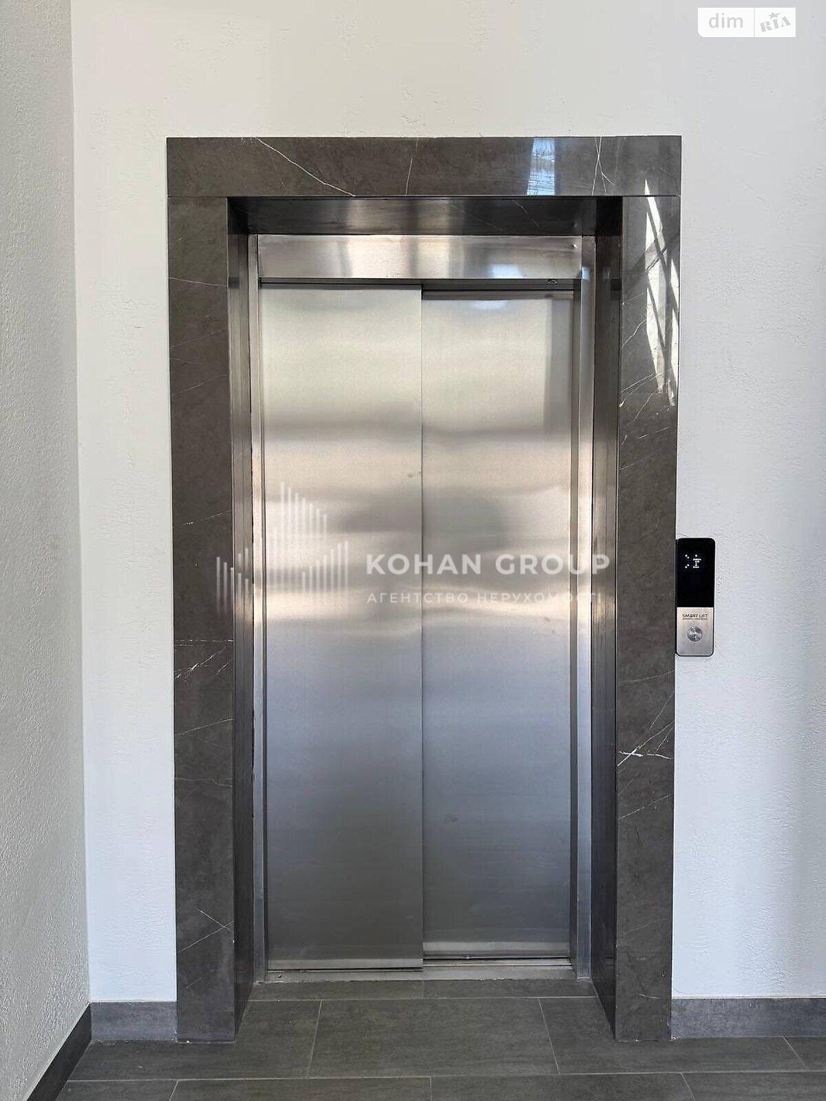 Аренда офисного помещения в Хмельницком, Князя Святослава Храброго (Толстого Льва) улица 5, помещений - 1, этаж - 4 фото 1 Аренда офисного помещения в Хмельницком, Князя Святослава Храброго (Толстого Льва) улица 5, помещений - 1, этаж - 4 фото 1