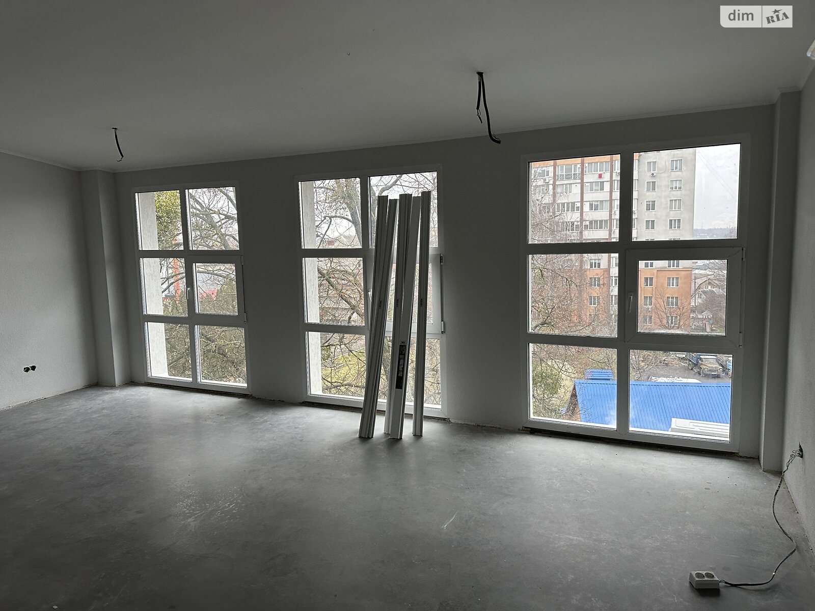 Аренда офисного помещения в Хмельницком, Князя Святослава Храброго (Толстого Льва) улица 5, помещений - 1, этаж - 4 фото 1 Аренда офисного помещения в Хмельницком, Князя Святослава Храброго (Толстого Льва) улица 5, помещений - 1, этаж - 4 фото 1