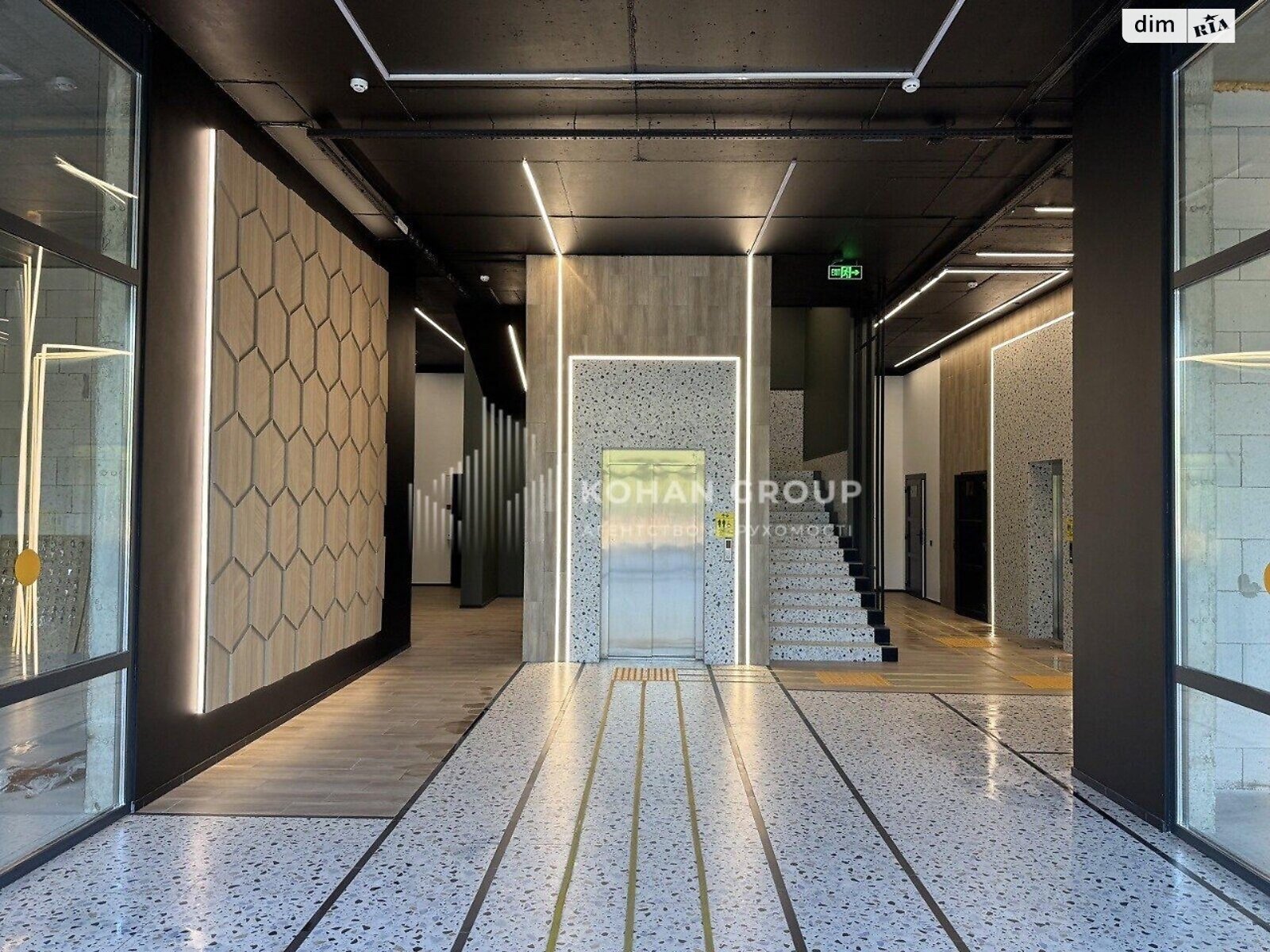 Аренда офисного помещения в Хмельницком, Озерная улица, помещений - 1, этаж - 4 фото 1 Аренда офисного помещения в Хмельницком, Озерная улица, помещений - 1, этаж - 4 фото 1
