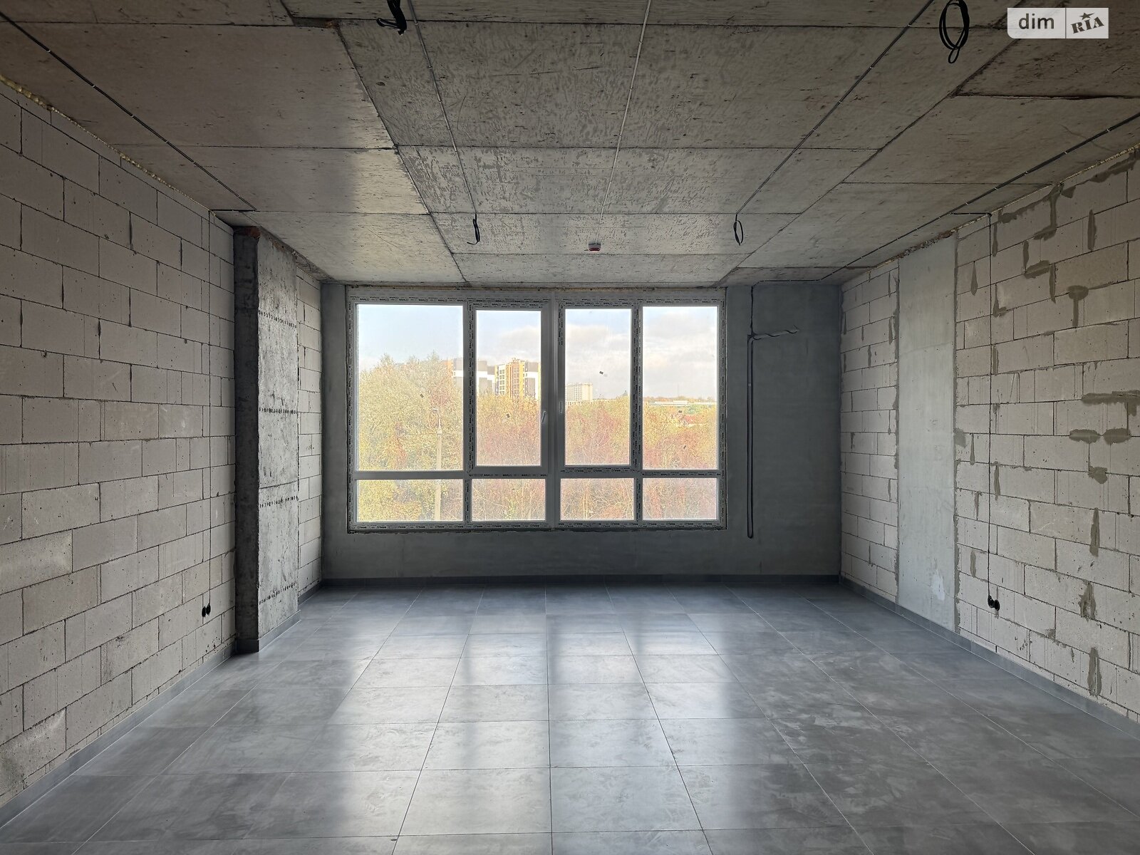 Аренда офисного помещения в Хмельницком, Озерная улица, помещений - 1, этаж - 4 фото 1 Аренда офисного помещения в Хмельницком, Озерная улица, помещений - 1, этаж - 4 фото 1