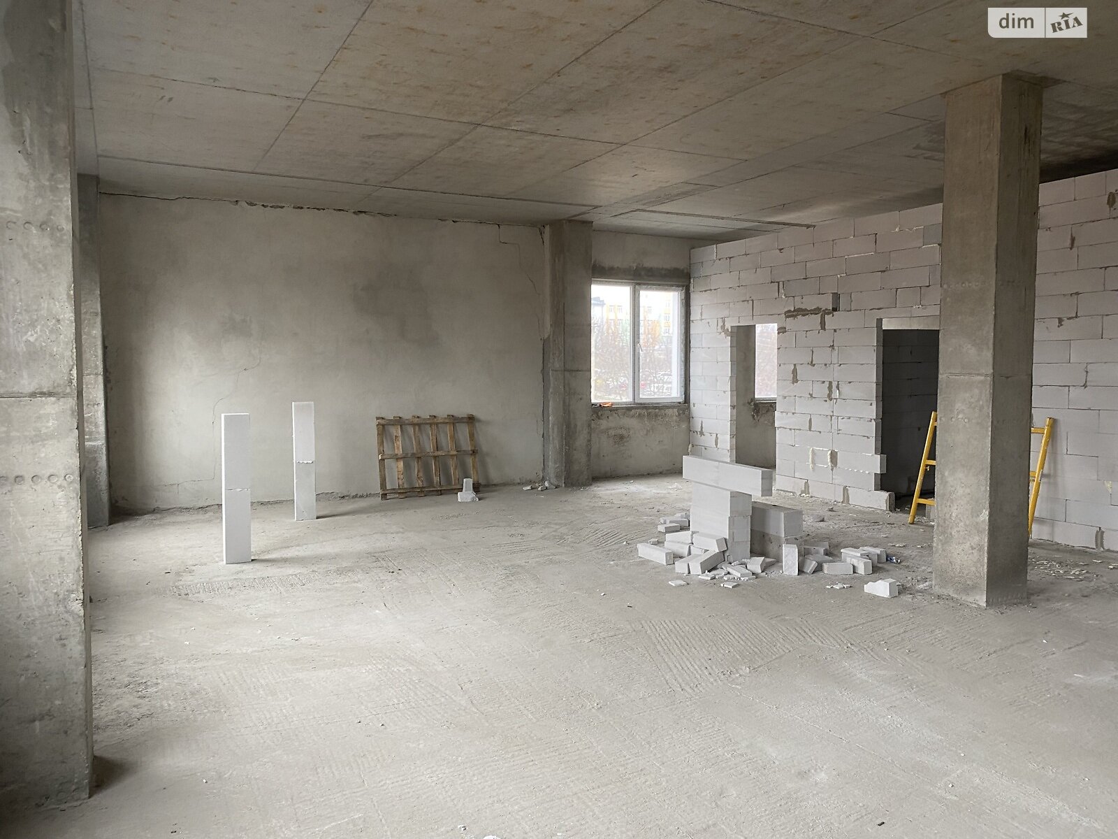 Аренда офисного помещения в Хмельницком, Панаса Мирного улица 34, помещений - 1, этаж - 3 фото 1 Аренда офисного помещения в Хмельницком, Панаса Мирного улица 34, помещений - 1, этаж - 3 фото 1