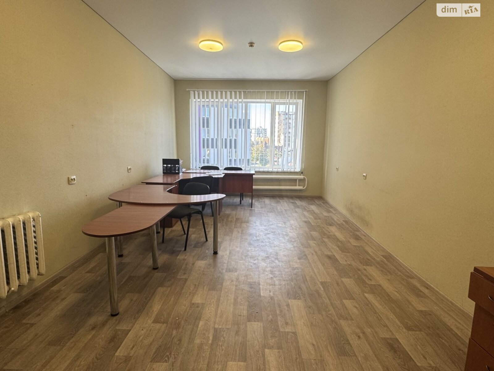 Оренда офісного приміщення в Хмельницькому, Староміська (Примакова) вулиця, приміщень - 1, поверх - 3 фото 1