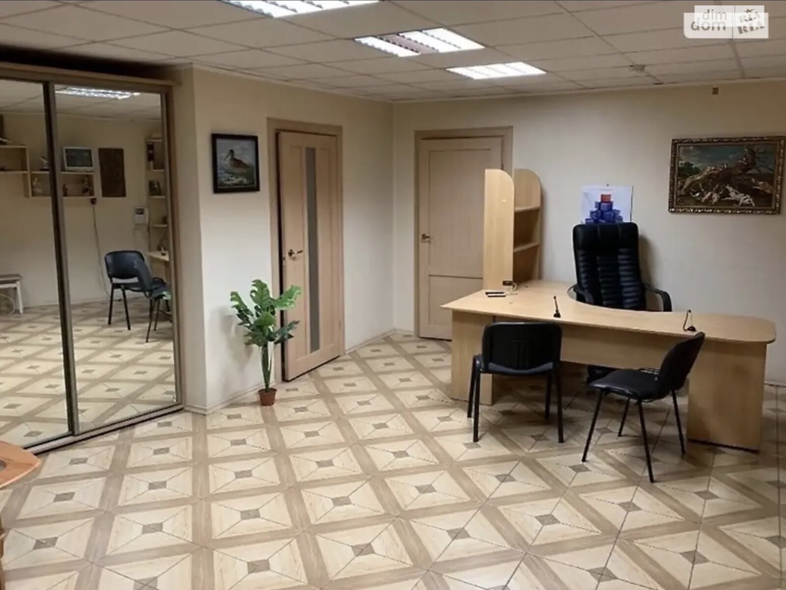 Оренда офісного приміщення в Хмельницькому, Народної Волі вулиця 1А корпус 1, приміщень - 4 фото 1