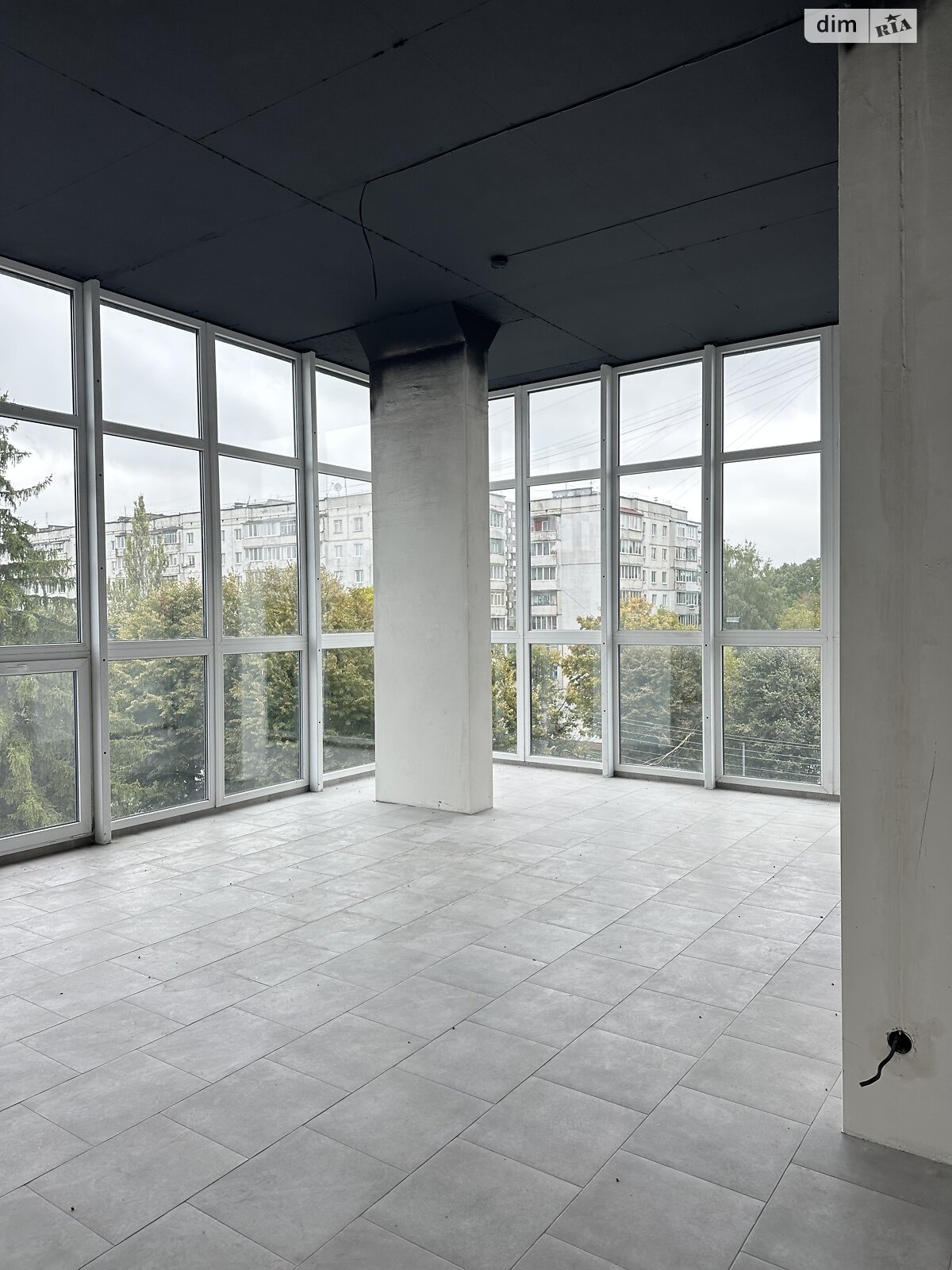 Аренда офисного помещения в Хмельницком, Тернопольская улица, помещений -, этаж - 3 фото 1