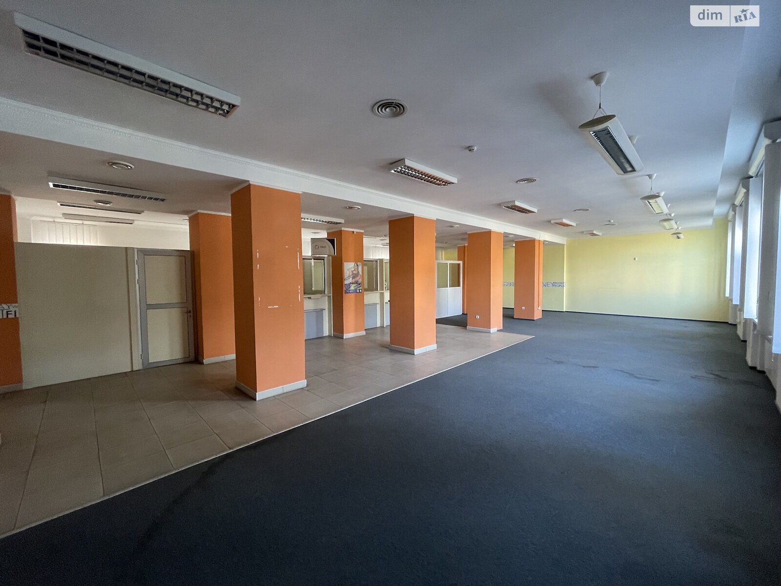 Аренда офисного помещения в Хмельницком, Героев Мариуполя (Гагарина) улица 5, помещений -, этаж - 1 фото 1