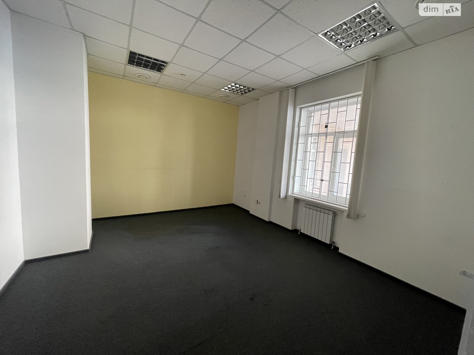 Аренда офисного помещения в Хмельницком, Героев Мариуполя (Гагарина) улица 5, помещений -, этаж - 1 фото 1