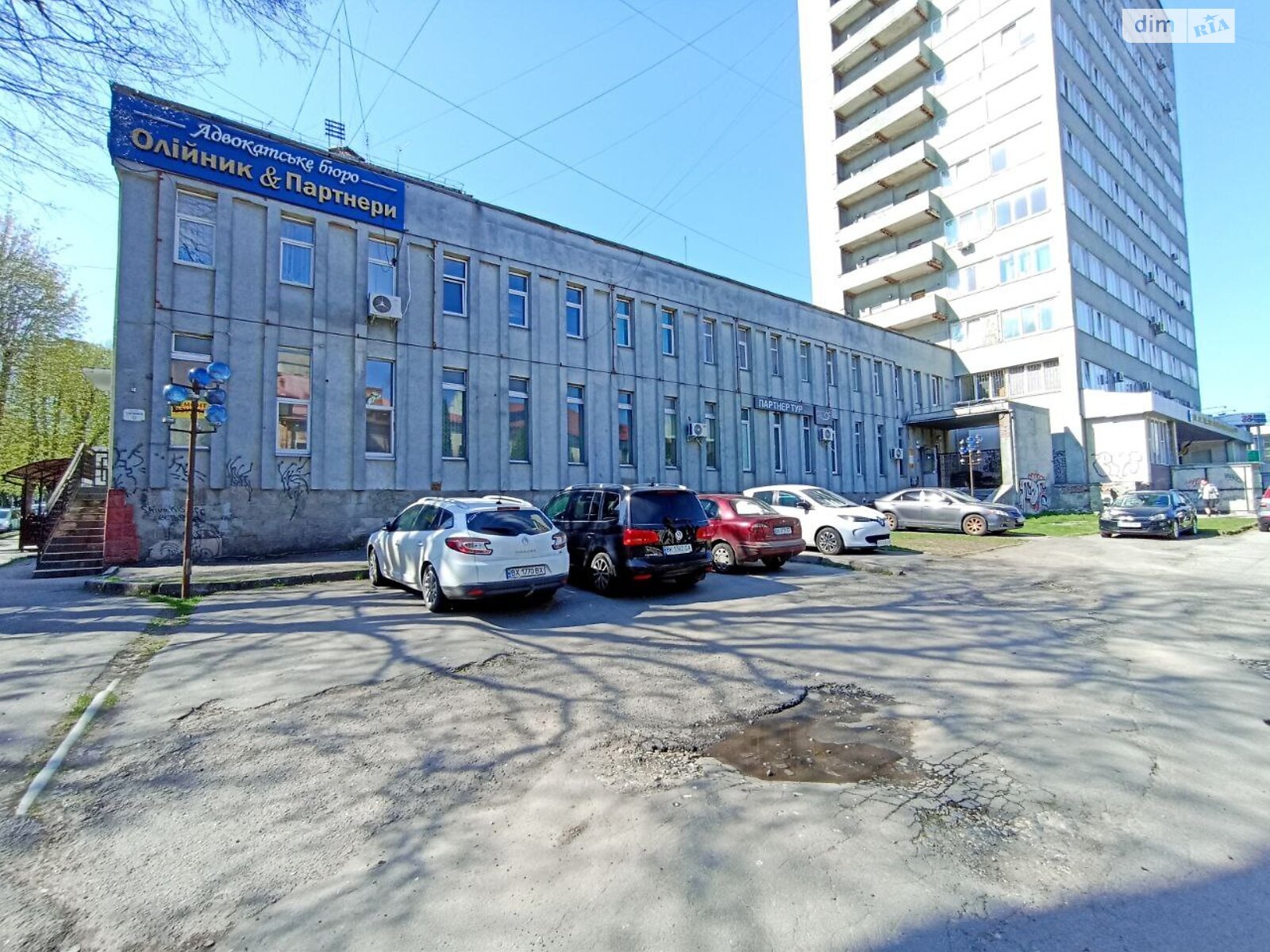 Аренда офисного помещения в Хмельницком, Героев Майдана улица 10, помещений - 3, этаж - 2 фото 1