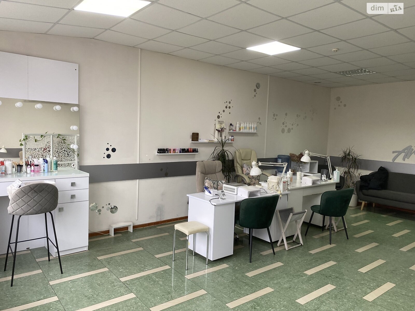 Оренда офісного приміщення в Хмельницькому, Грушевського Михайла вулиця 45, приміщень - 1, поверх - 3 фото 1