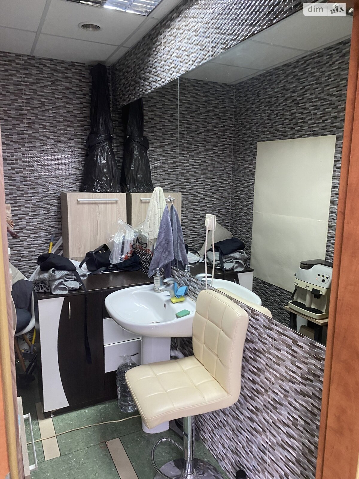 Оренда офісного приміщення в Хмельницькому, Грушевського Михайла вулиця 45, приміщень - 1, поверх - 3 фото 1