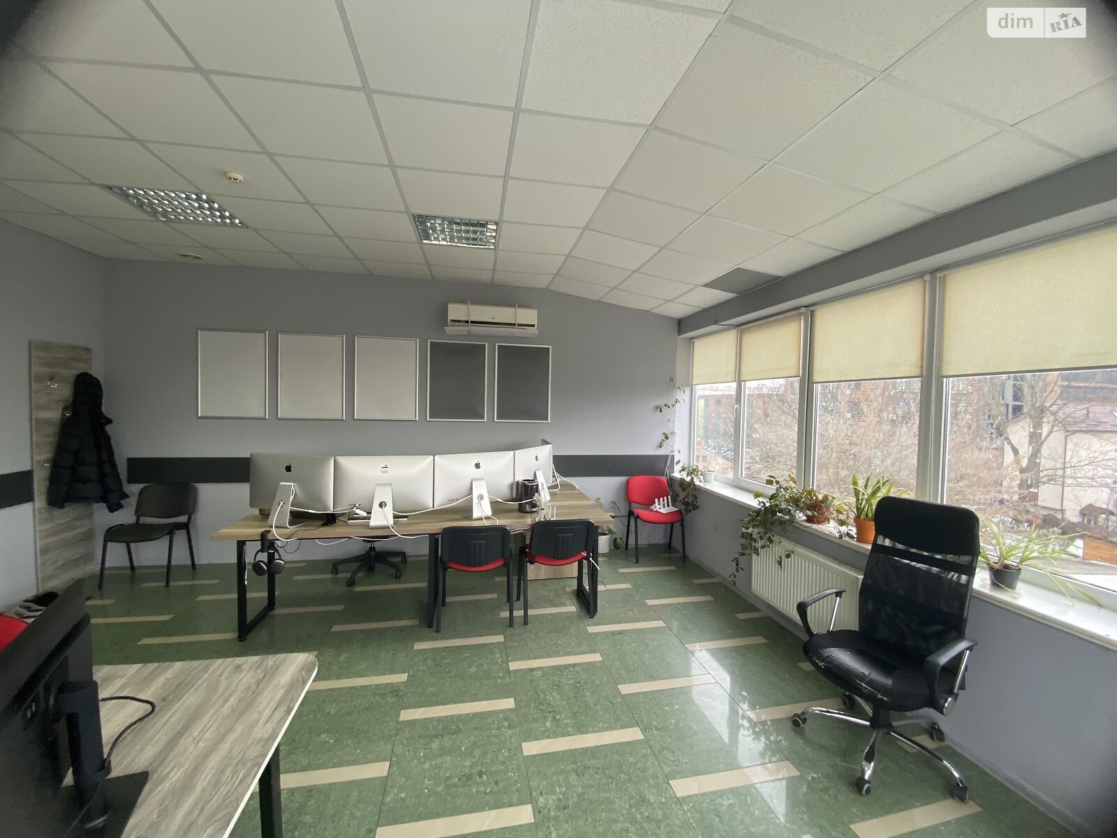 Аренда офисного помещения в Хмельницком, Грушевского Михаила улица 45, помещений - 1, этаж - 3 фото 1 Аренда офисного помещения в Хмельницком, Грушевского Михаила улица 45, помещений - 1, этаж - 3 фото 1