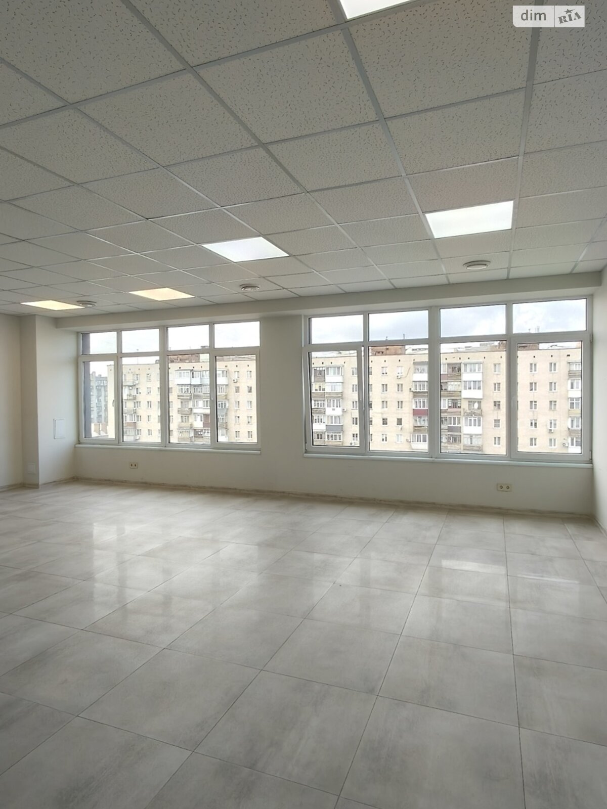 Аренда офисного помещения в Хмельницком, Каменецкая улица 17, помещений -, этаж - 6 фото 1 Аренда офисного помещения в Хмельницком, Каменецкая улица 17, помещений -, этаж - 6 фото 1