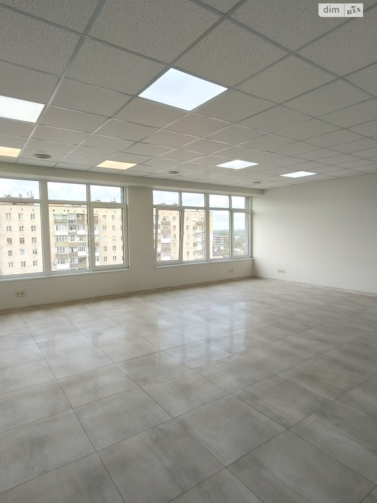 Аренда офисного помещения в Хмельницком, Каменецкая улица 17, помещений -, этаж - 6 фото 1 Аренда офисного помещения в Хмельницком, Каменецкая улица 17, помещений -, этаж - 6 фото 1