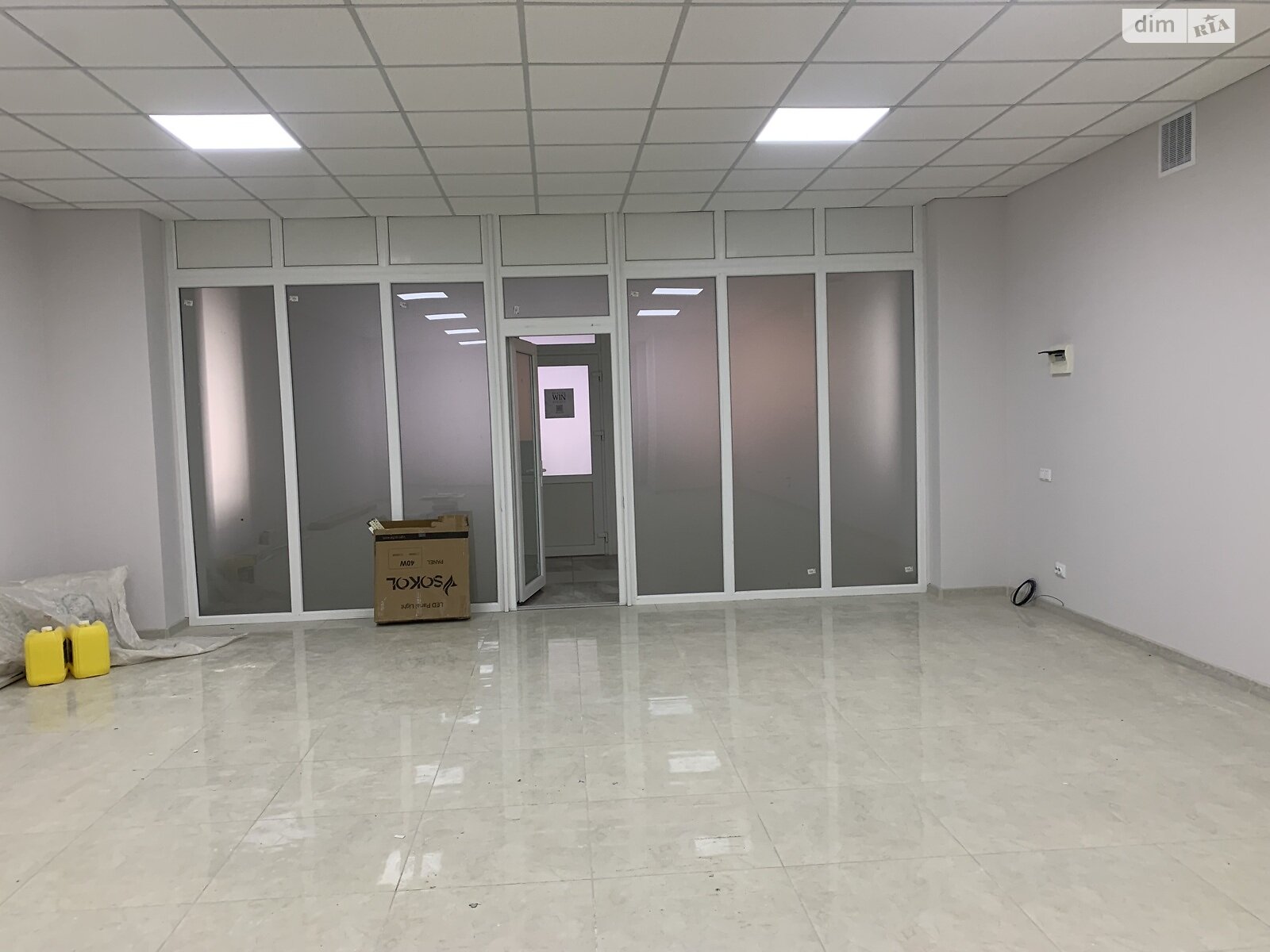 Оренда офісного приміщення в Хмельницькому, Подільська вулиця 58, приміщень - 1, поверх - 2 фото 1 Оренда офісного приміщення в Хмельницькому, Подільська вулиця 58, приміщень - 1, поверх - 2 фото 1