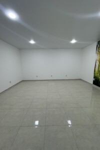 Аренда офисного помещения в Хмельницком, Подольская улица 58, помещений - 1, этаж - 2 фото 2