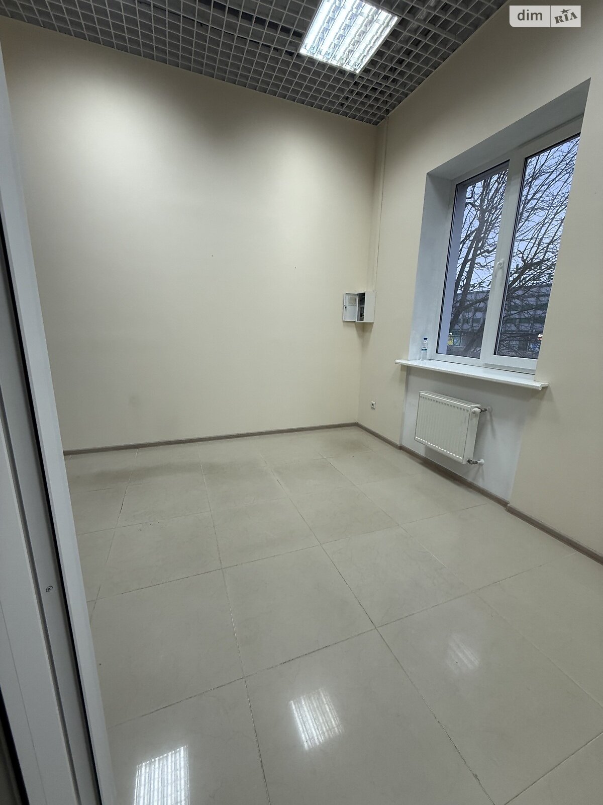 Оренда офісного приміщення в Хмельницькому, Проскурівська вулиця, приміщень - 1, поверх - 2 фото 1 Оренда офісного приміщення в Хмельницькому, Проскурівська вулиця, приміщень - 1, поверх - 2 фото 1