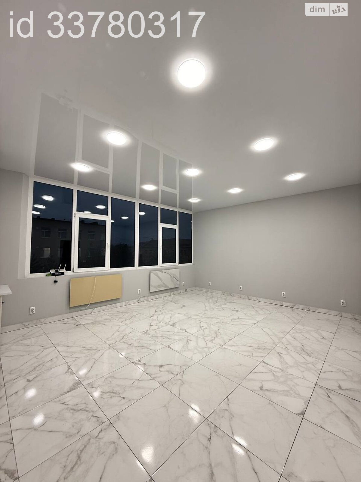 Аренда офисного помещения в Хмельницком, Проскуровская улица 74А, помещений - 1, этаж - 4 фото 1