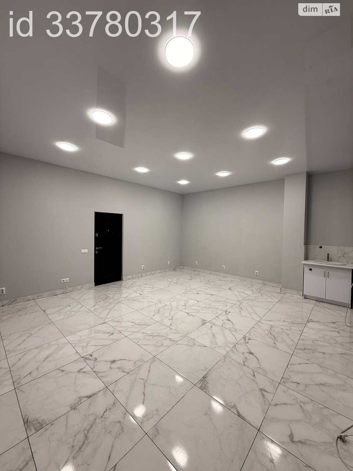 Аренда офисного помещения в Хмельницком, Проскуровская улица 74А, помещений - 1, этаж - 4 фото 1