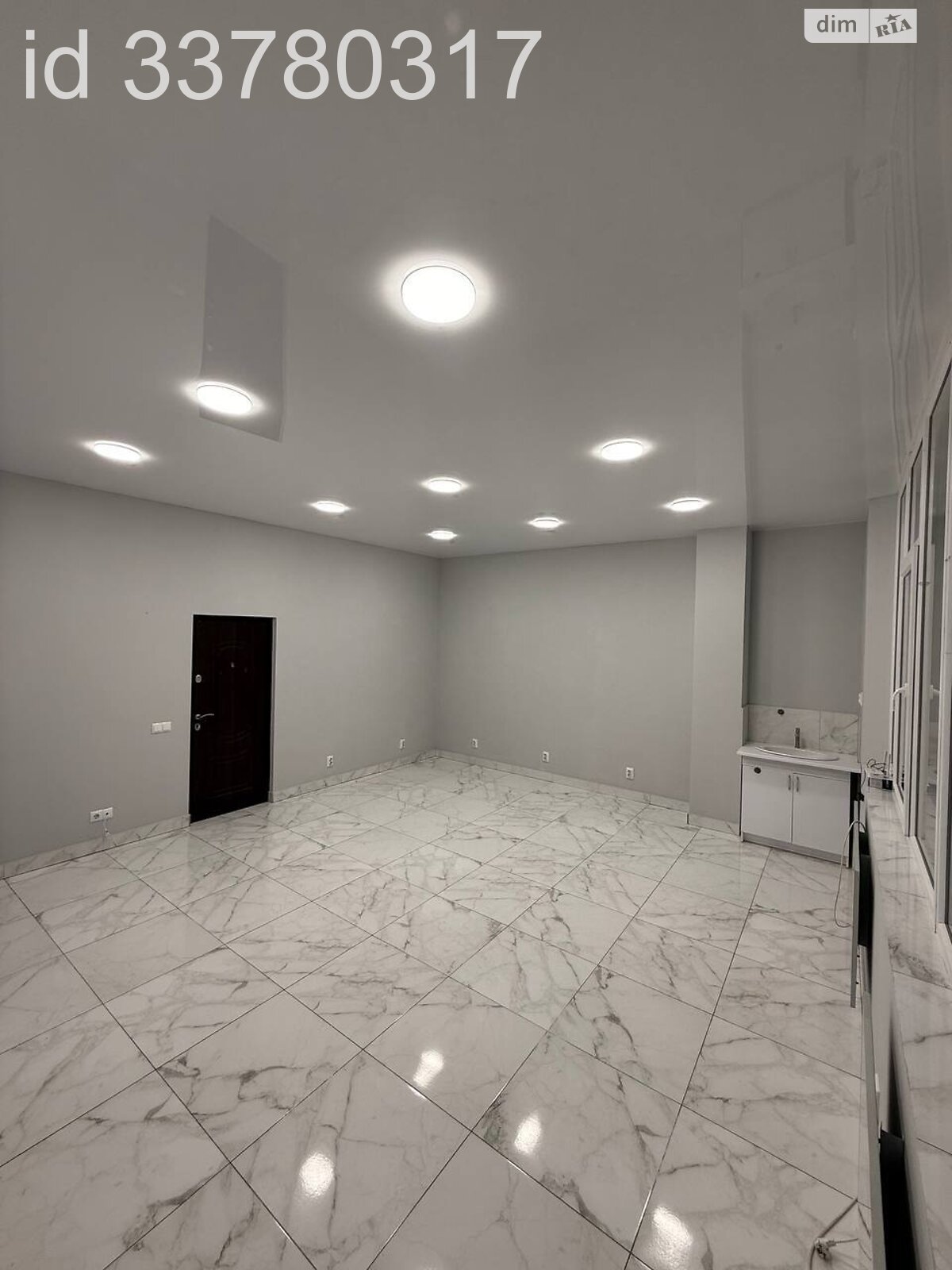 Аренда офисного помещения в Хмельницком, Проскуровская улица 74А, помещений - 1, этаж - 4 фото 1